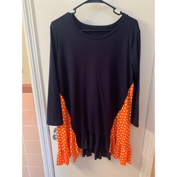 Tops - Navy/orange tunic